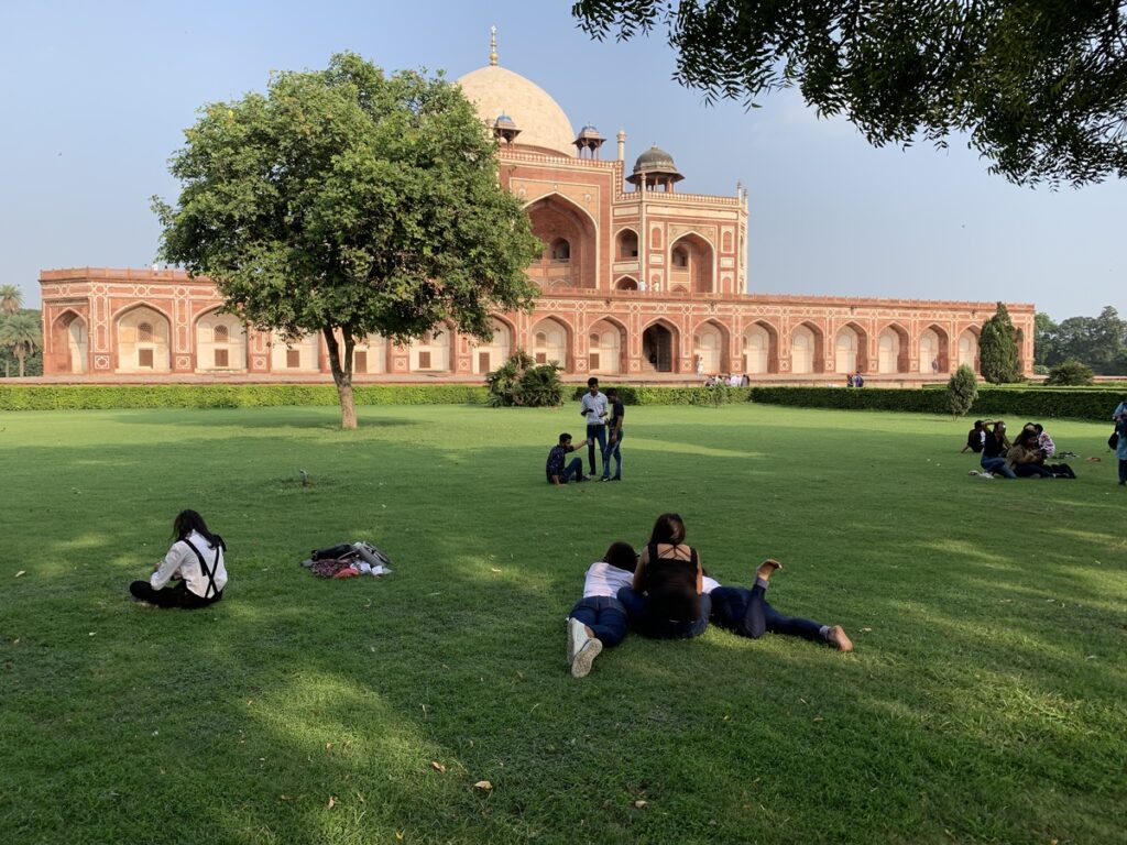 Famous Places in Delhi for Couples - Lodhi Gardens